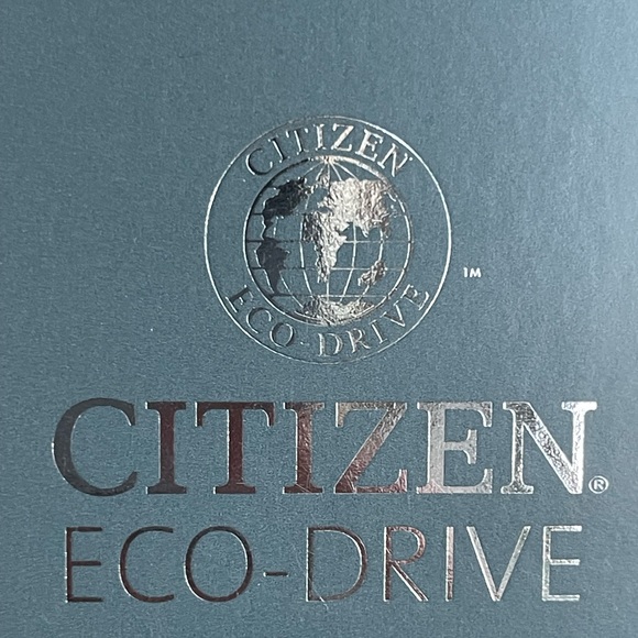 CITIZEN Quartz Eco-Drive Lady’s Watch. Black leather band. EUC. - Picture 9 of 9